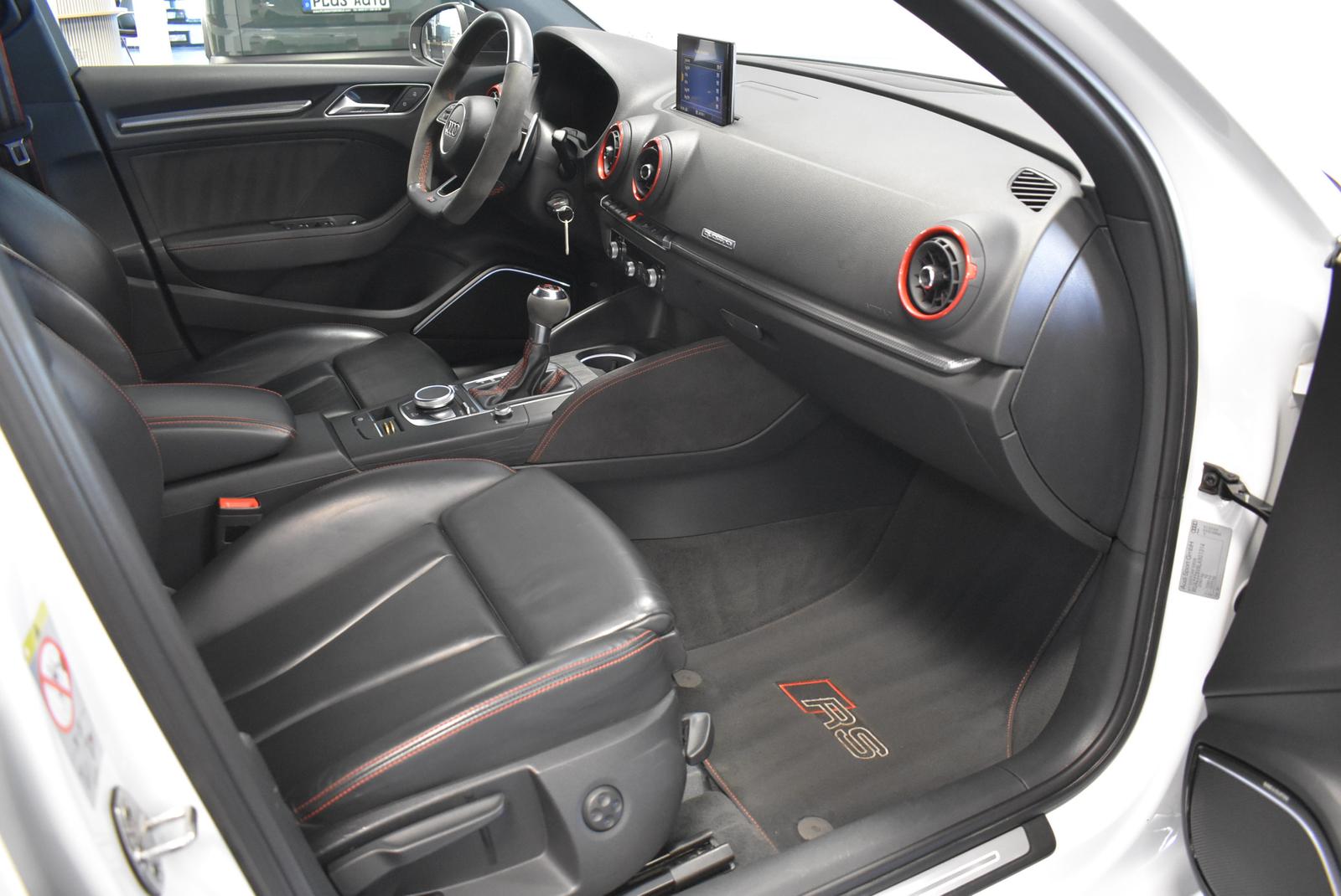 Audi RS3 2.5 TFSI Quattro Lim Aut Navi LED Kamer