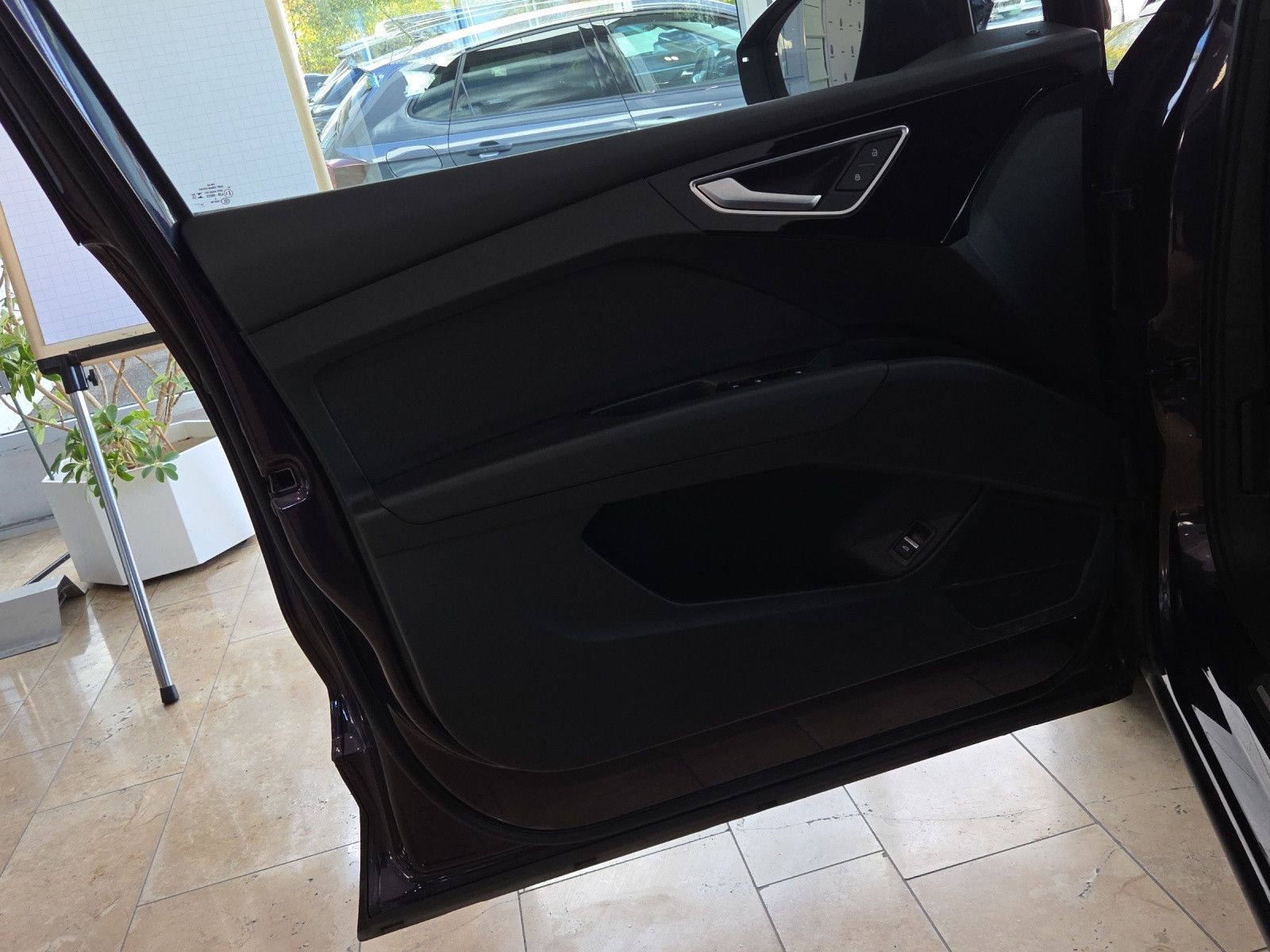 Q4 Sportback 40 e-tron 150 kW 82 kWh 1-Gang AHK