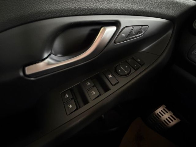 Hyundai i30 - Bild 16