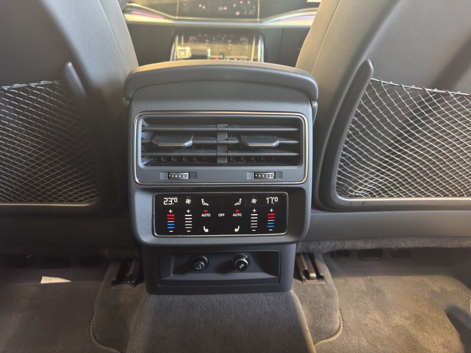 Audi SQ8 - Bild 21