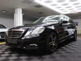 Mercedes-Benz E 350 CDI T-Modell BlueEfficiency - Mercedes-Benz E 350: Cdi Blueefficiency