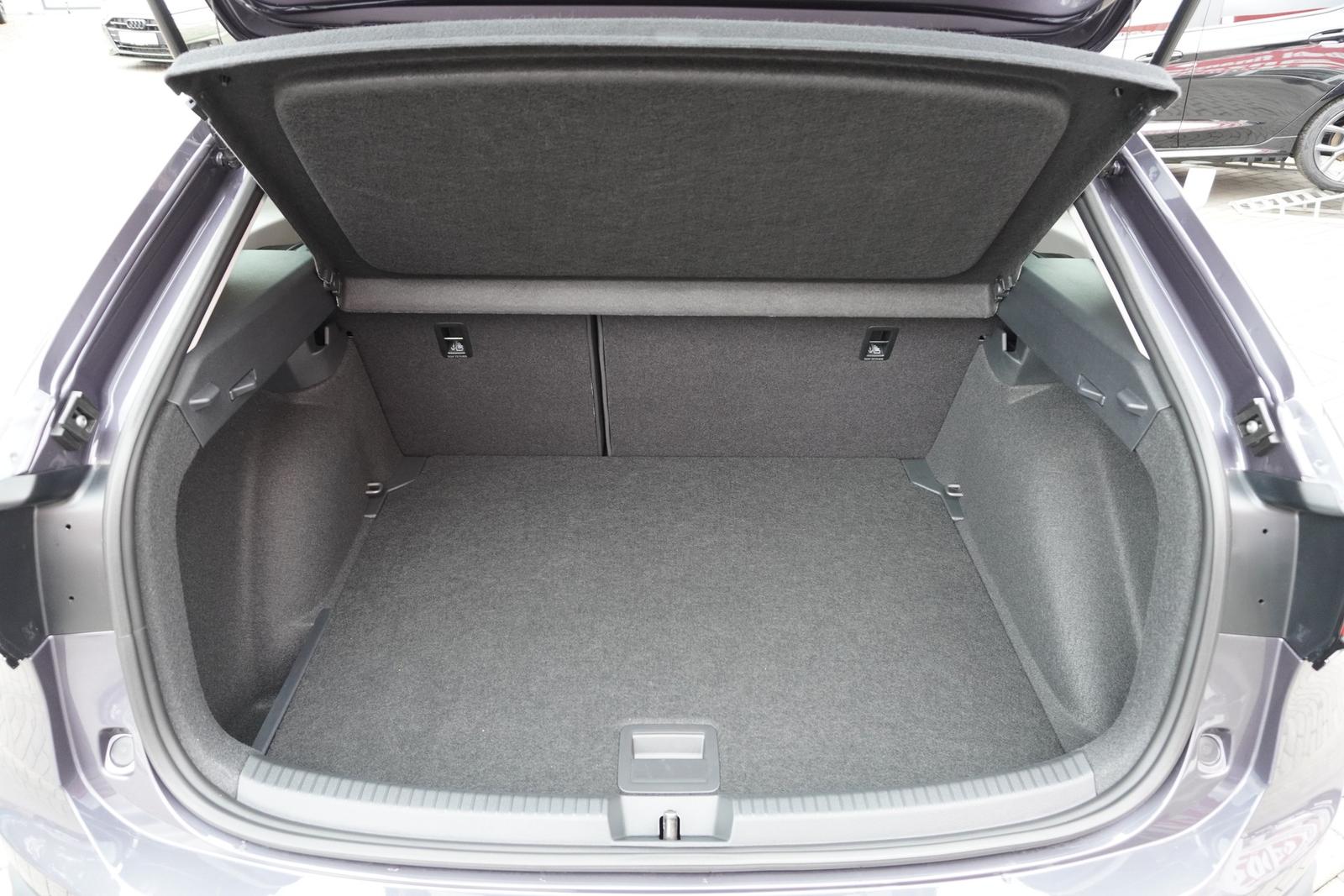 Volkswagen Taigo 1.5 TSI DSG Matrix ACC Kamera