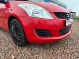 Suzuki Swift Basic+nur 81km+Allwetterreifen Euro5 - Suzuki Swift Basic mit Benzin-Antrieb