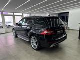 Mercedes-Benz ML 400 4Matic AMG*HarmanKardon*Airmatic*AHK - Mercedes-Benz: Airmatic Ml