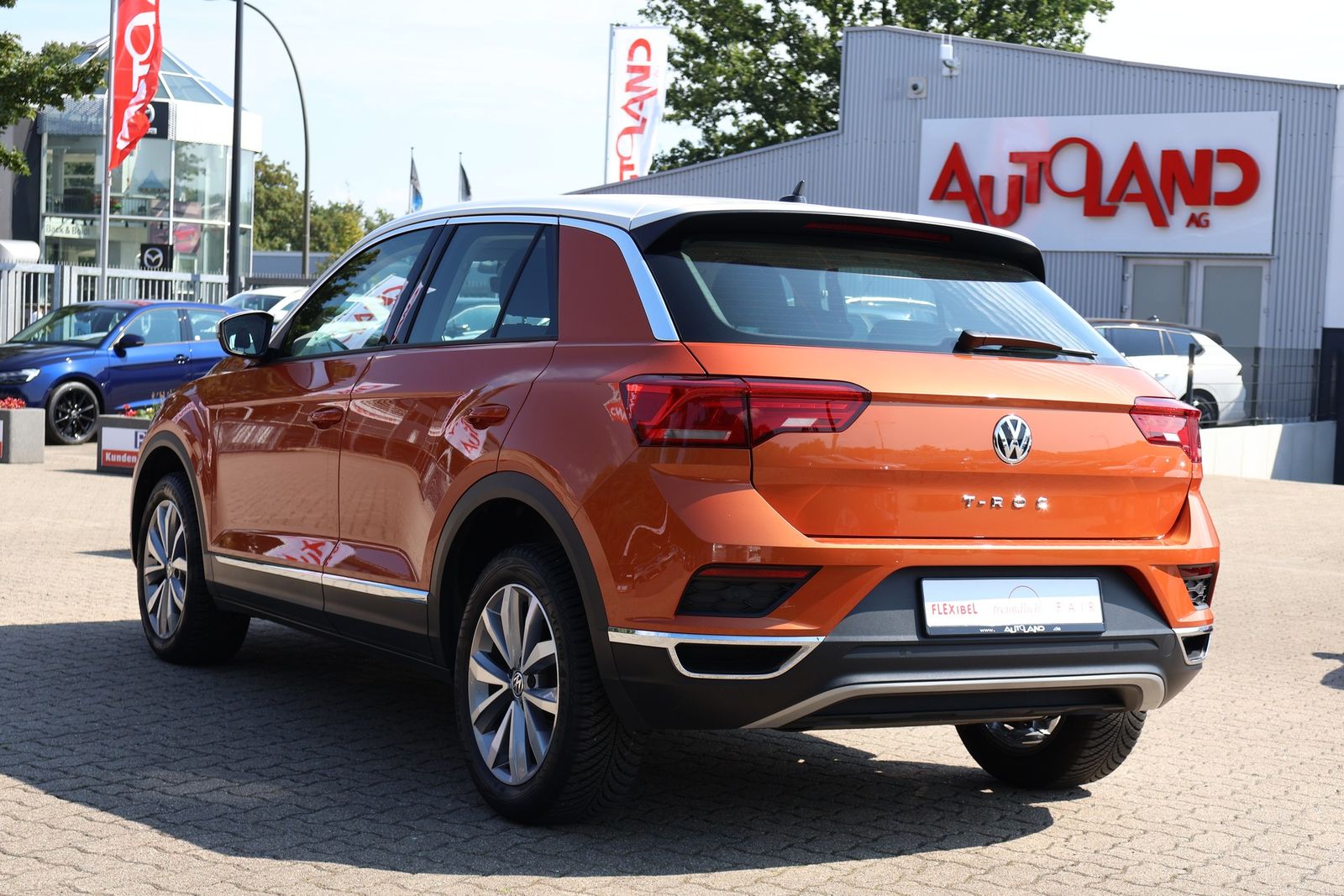 Volkswagen T-Roc 1.5 16V TSI Basis LED Sitzheizung DAB PDC foto 4