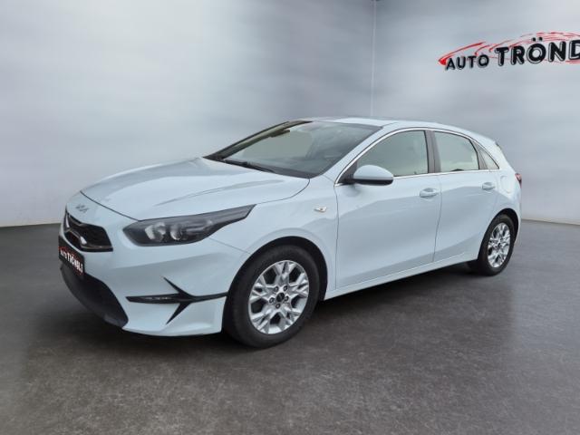 Kia Ceed 1.5 T-GDI Vision +AHK +Kamera +SHZ