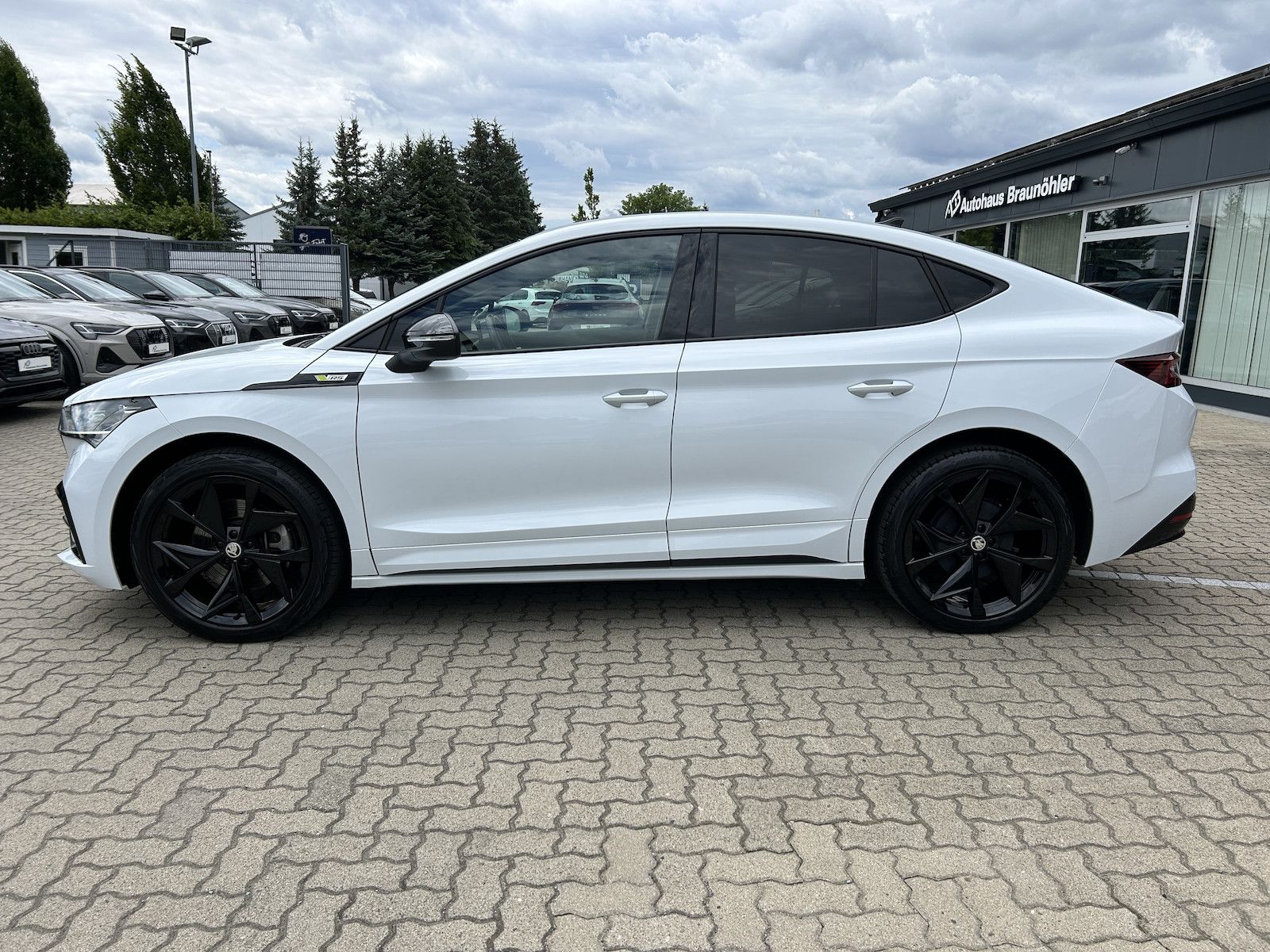 Skoda Enyaq RS 4x4 Lounge WÄRMEPUMPE CANTON 82kWh AHK foto 18