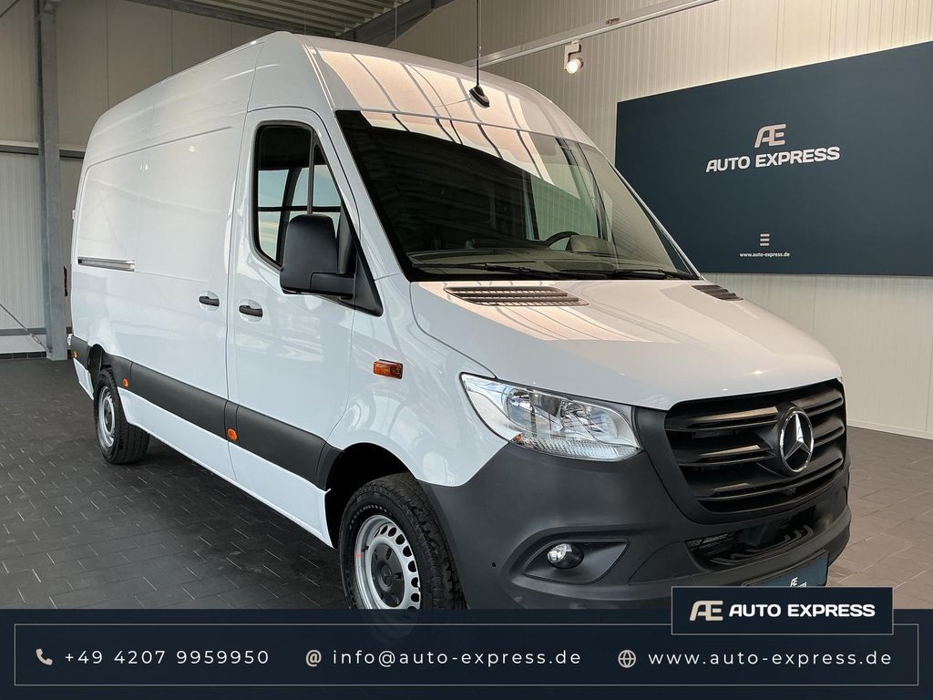 Image of Mercedes-Benz Sprinter