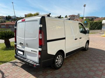 Opel Vivaro - 4