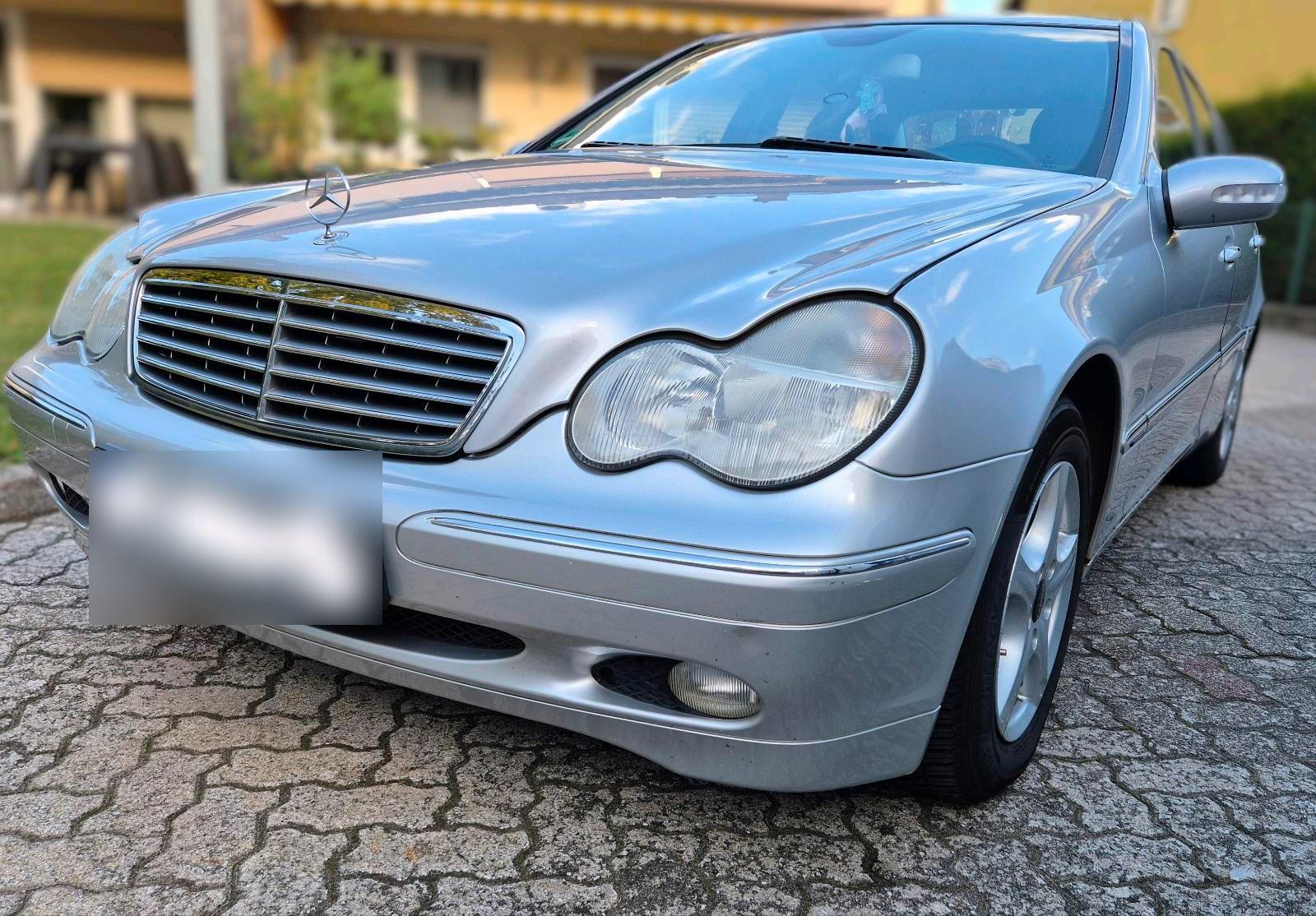 Mercedes-Benz C 180