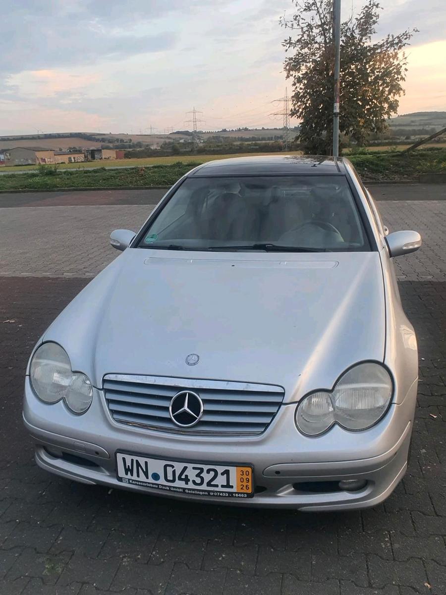 Mercedes-Benz C 180