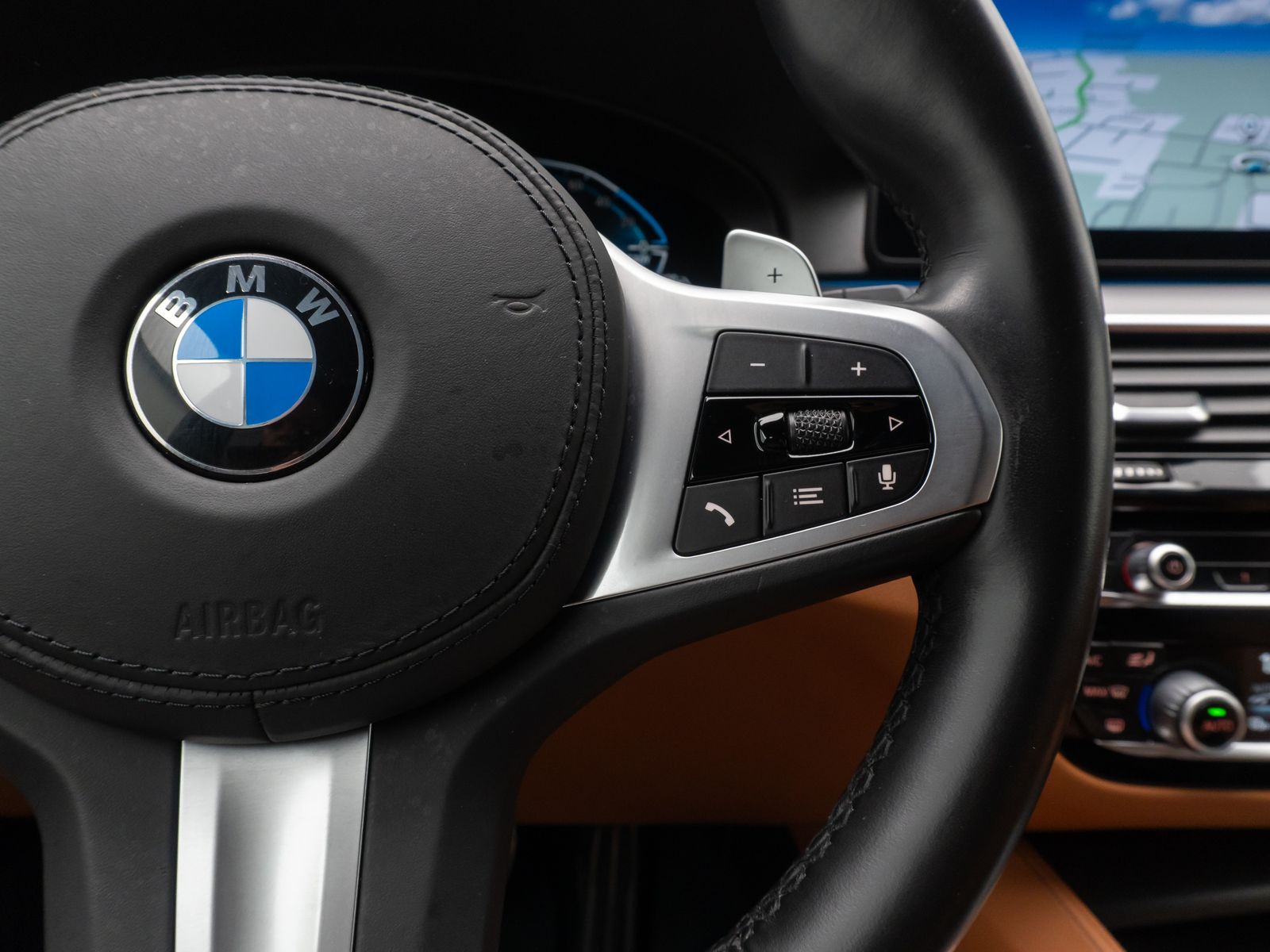 Fahrzeugabbildung BMW 530e xD M Sport DAB Kamera Alarm 4*Klima Leder