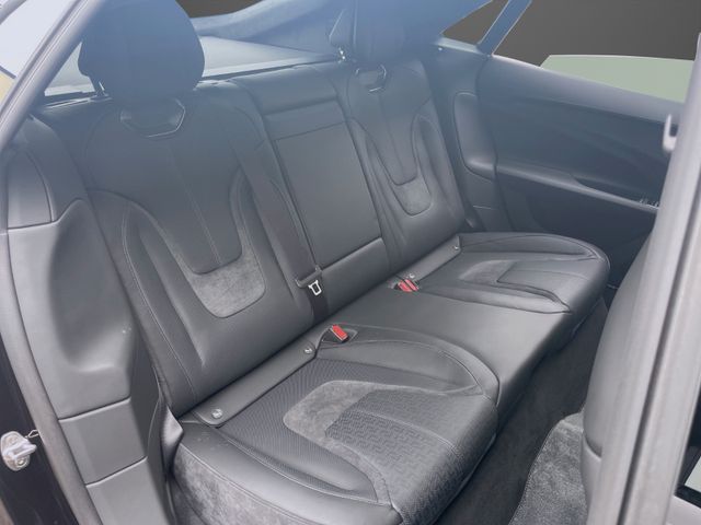 Fahrzeugabbildung Lotus Emeya 600 Sport SE Lotus Wuppertal