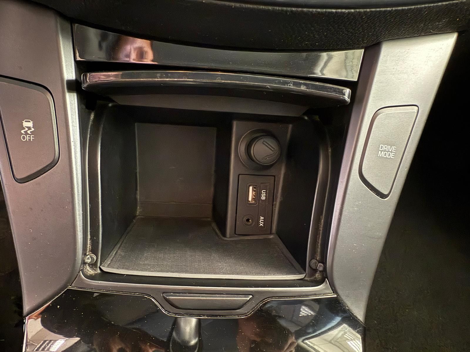 Fahrzeugabbildung Hyundai i40 cw blue Classic /AHK/8.FACH BEREIFT