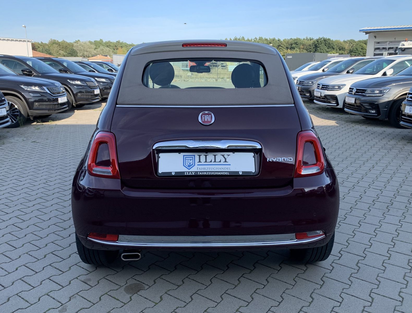 Fahrzeugabbildung Fiat 500C 1.0 DolceVita*Xenon*PDC*Temp*Klima*CarPlay*