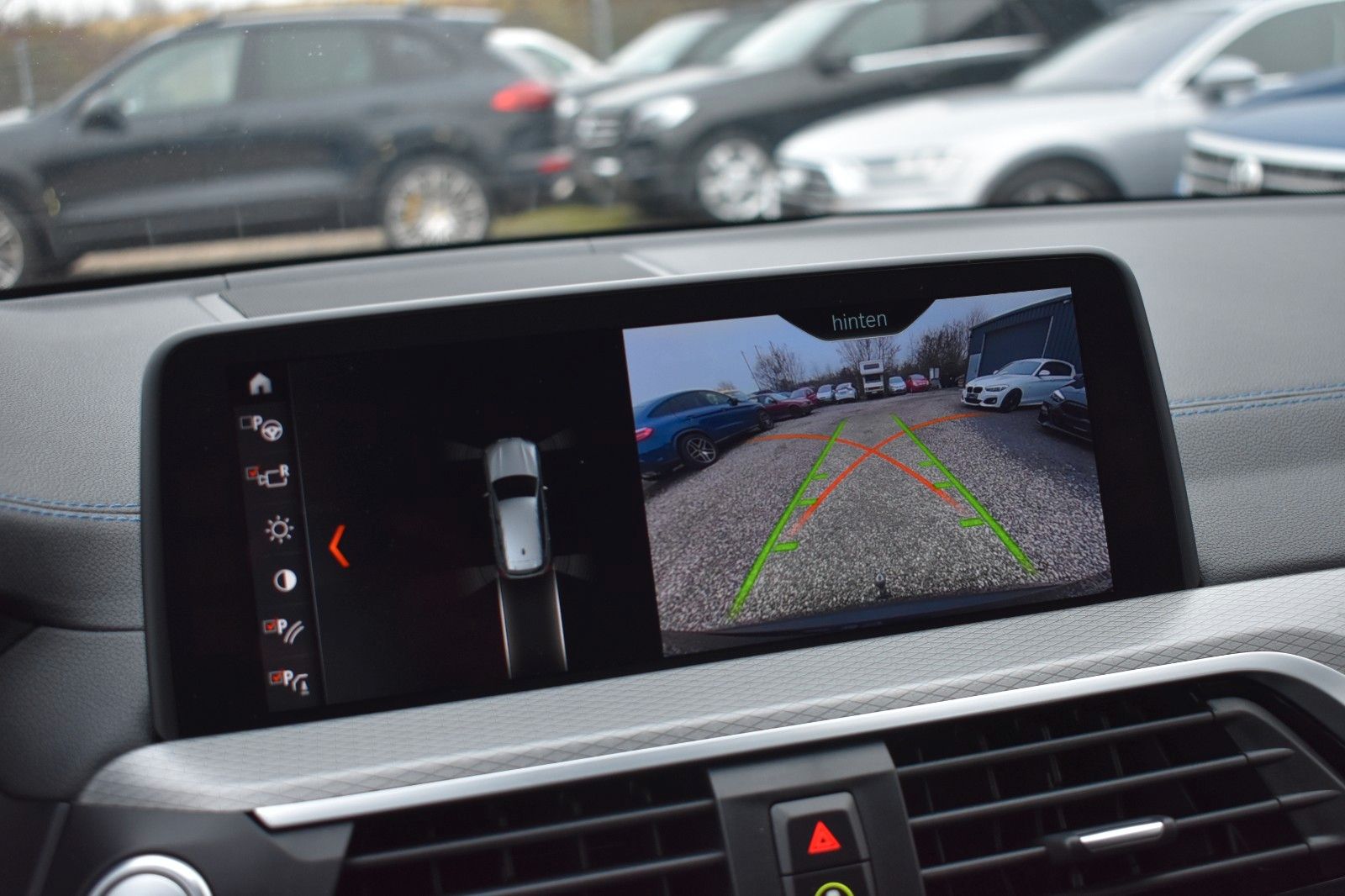 Fahrzeugabbildung BMW X3 xDrive 30 d M Sport AHK LED Standheizung H&K