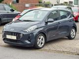 Hyundai i10 Automatik AppleCP AndroidAuto erst 3.600km - Hyundai i10 Gebrauchtwagen in Mülheim (Ruhr)