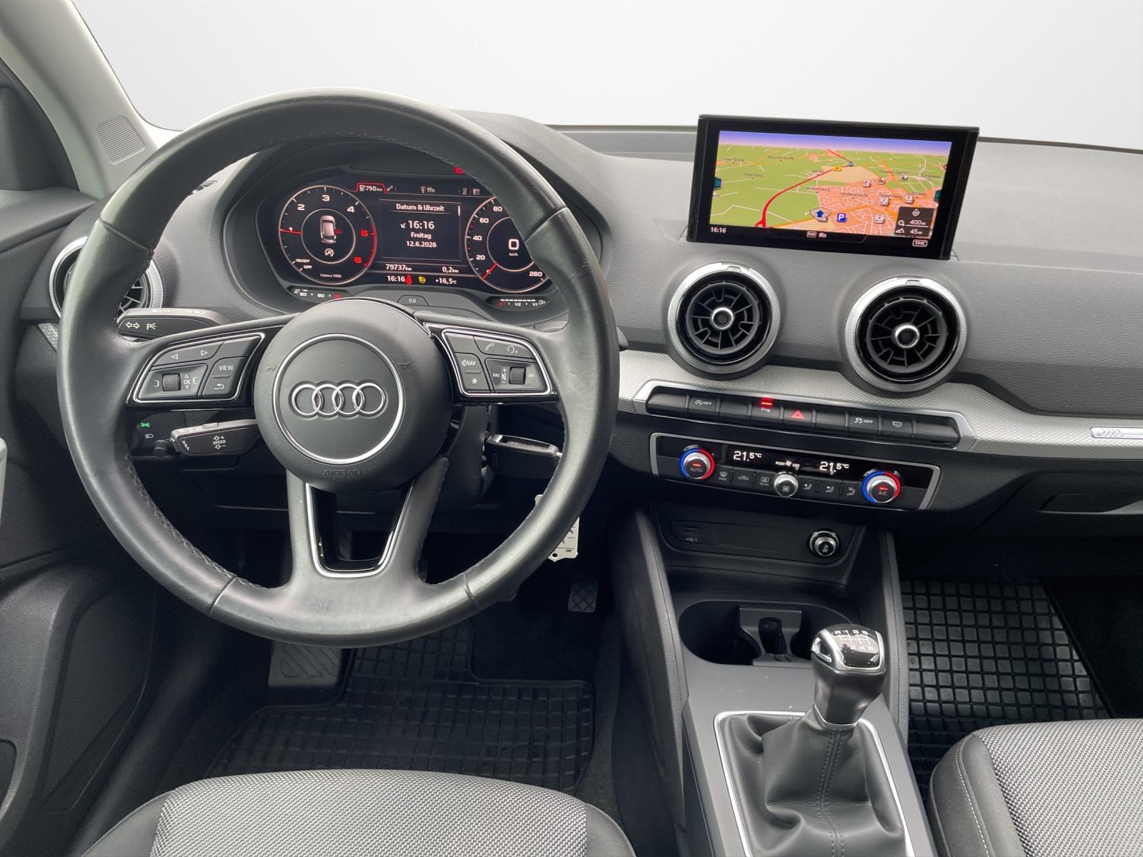 Audi Q2 30 TDI advanced Navi LED Kamera PDC LM Tempo, миниатюра 8