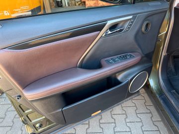 Lexus RX 300 - 7