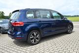 Volkswagen Touran Highline/7 Sitze/Virtual/AHK/Pano - Volkswagen Touran aus 2022