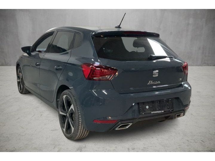 Fahrzeugabbildung SEAT Ibiza FR TSI DSG *Cam*LED*PDC*APP*Sitzhzg*ACC*