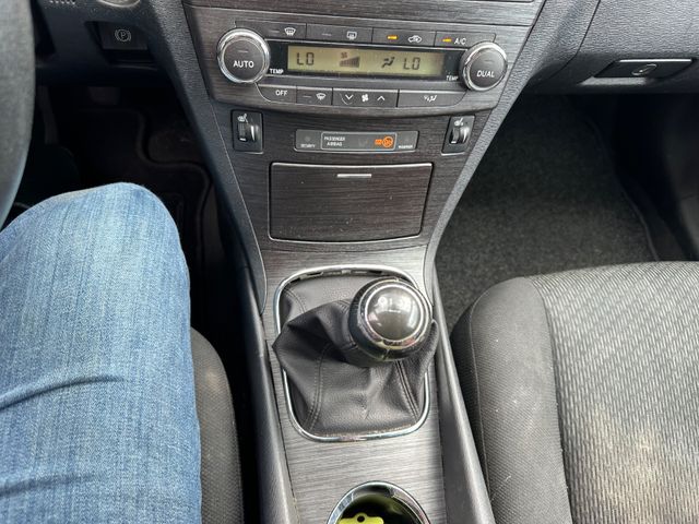 Toyota Avensis Kombi *Getriebeschaden*