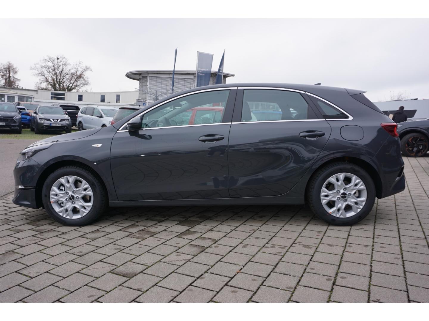 Kia Ceed 1.5T 140 Vision Navi Indukt. Kamera SHZ PDC