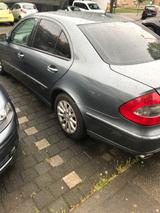 Mercedes-Benz Mercedes Benz E230 V6 Motor 204 PS - Mercedes-Benz E 230 aus 2007