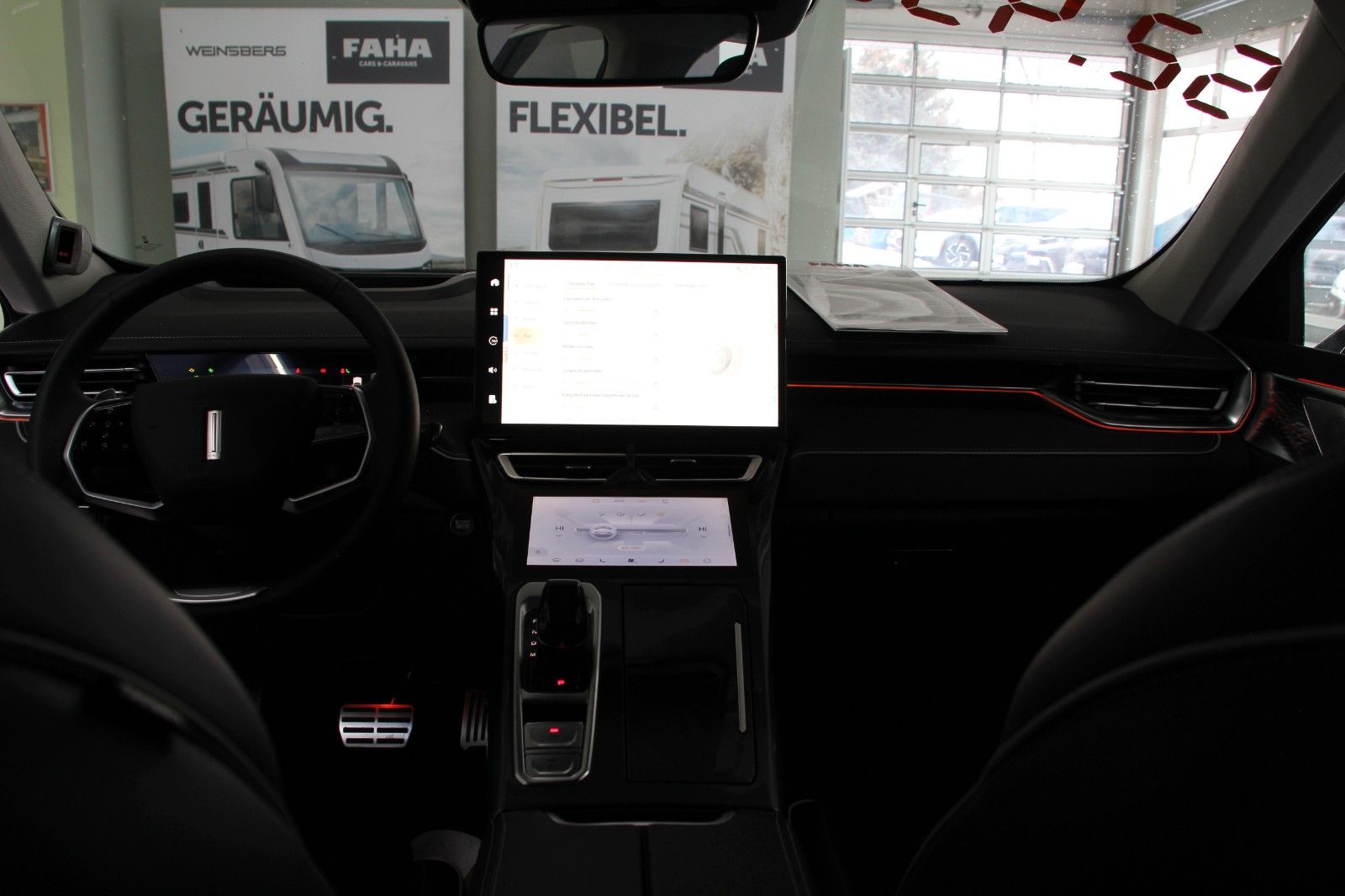 Fahrzeugabbildung GWM Wey 05 PHEV AWD Premium