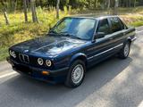 BMW 318i 318i E30 TÜV KEIN ROST - BMW 318 aus 1990: 318i