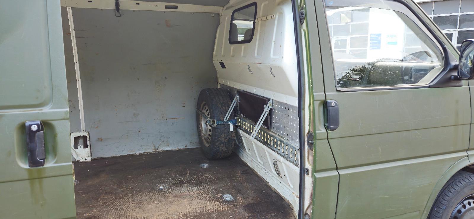 Volkswagen T4 Syncro Transporter/Kasten*langer Radstand*AHK