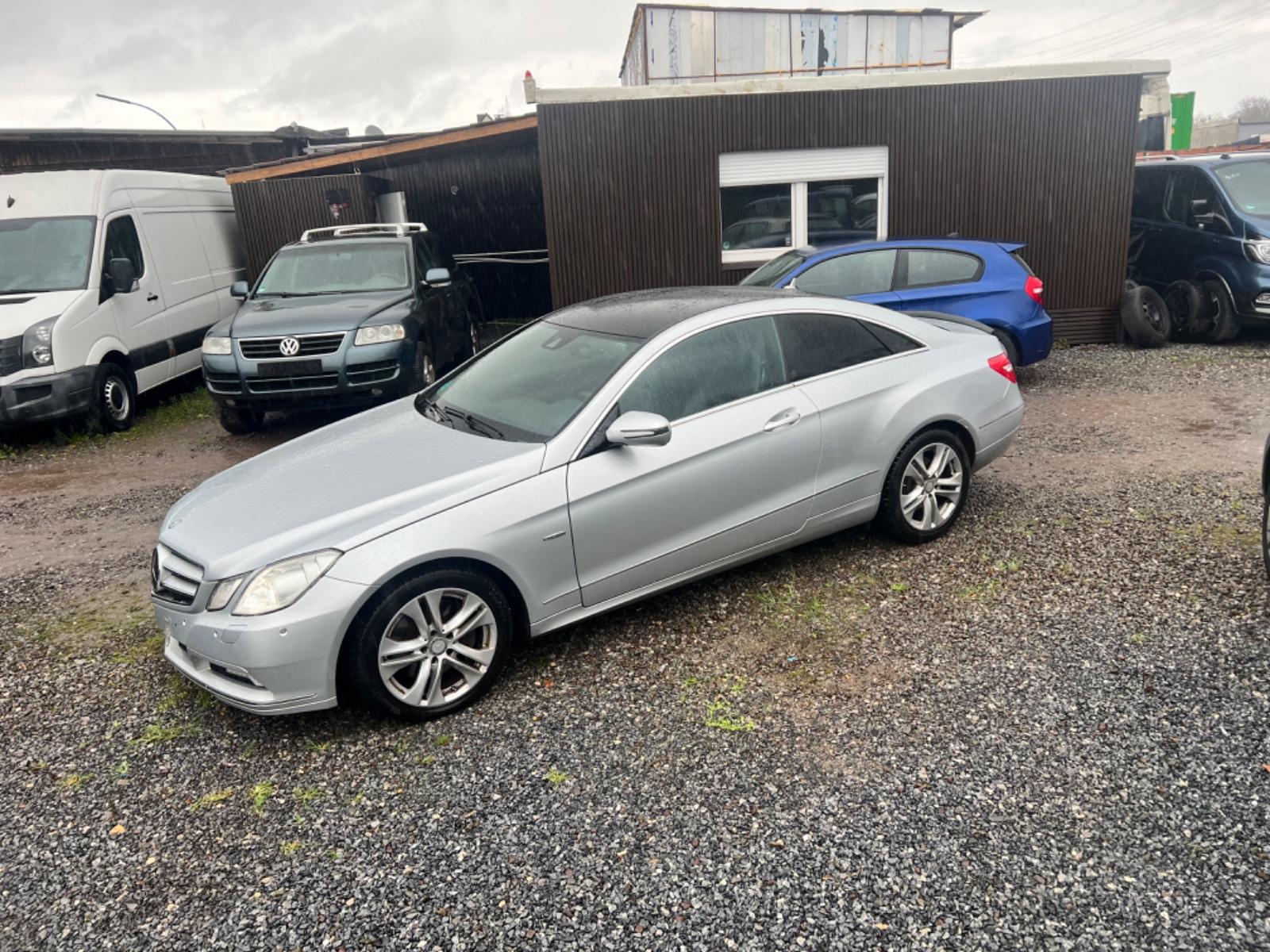 Mercedes-Benz E 350 E Coupe E 350 CGI BlueEfficiency