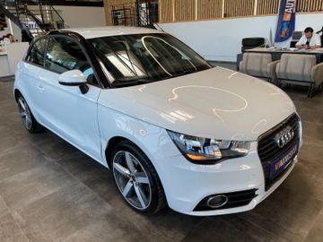 Audi A1 ambition *NAVI*PDC*SZHZ*KLIMA*SPORTFAHRWERK*