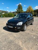 Kia Carens - gebrauchte Kia Carens aus dem Jahr 2010
