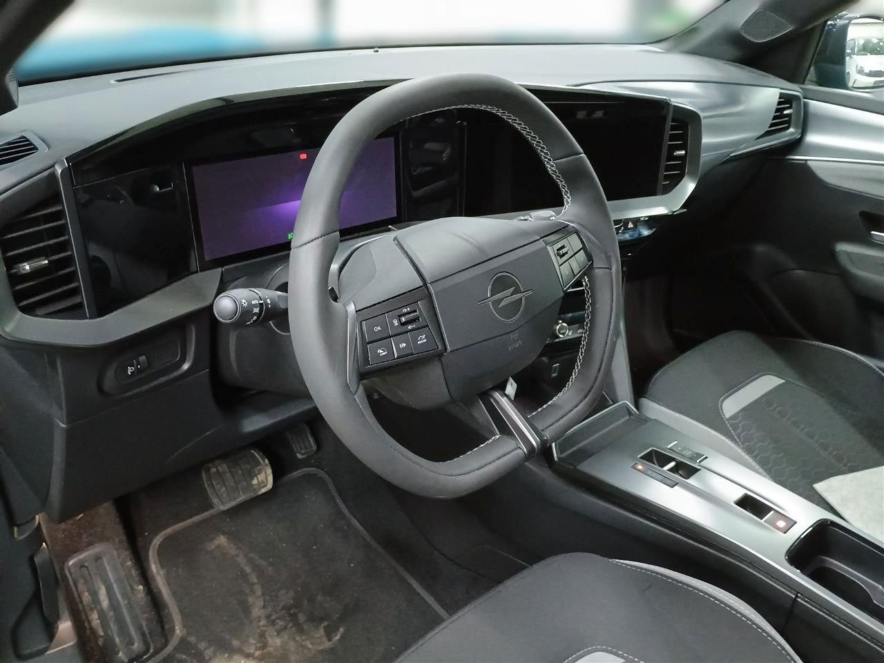 Fahrzeugabbildung Opel Mokka Edition/Automatik/Allwetter/Navi!