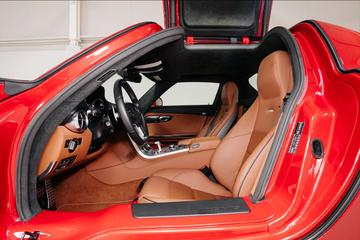 صورة مصغرة 11 لـ 2010 Mercedes-BENZ SLS AMG