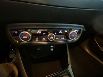 Bild 28 Opel Crossland (X) CROSSLAND ELEGANCE ALLWETTERR. WINTERPAKET RFK