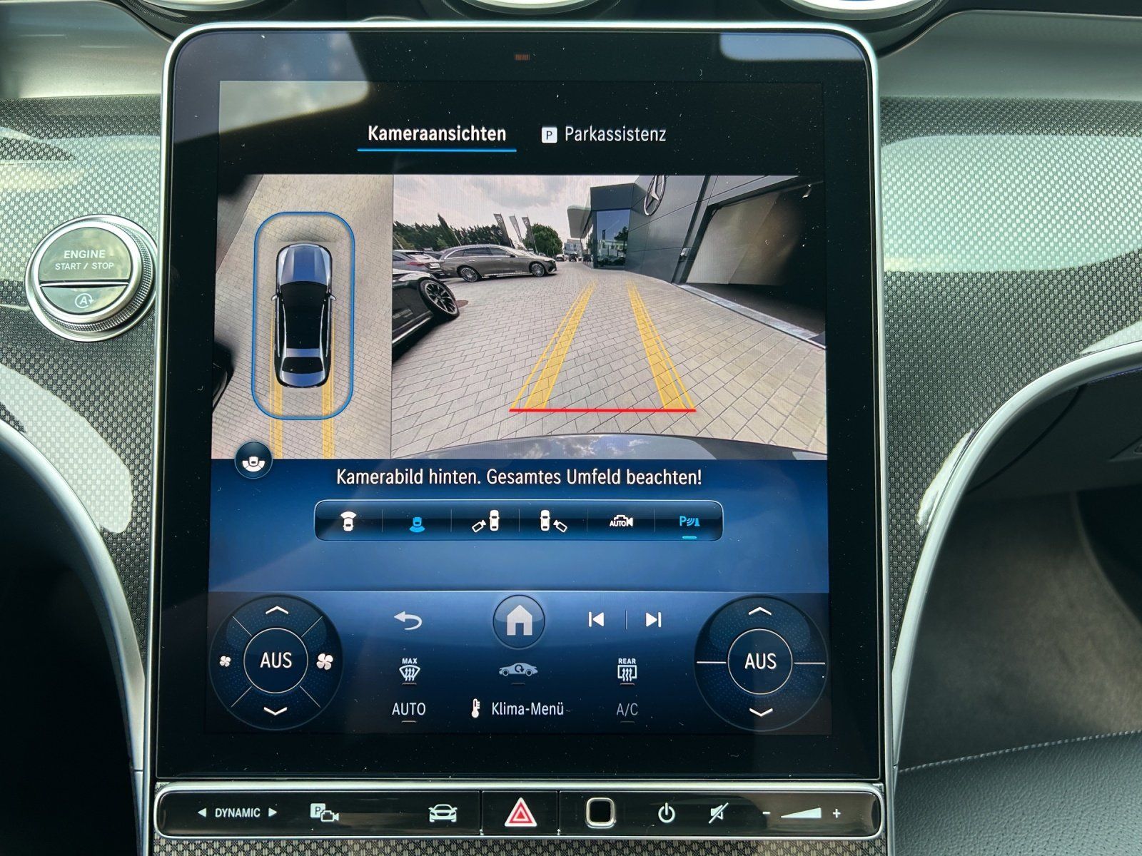 Fahrzeugabbildung Mercedes-Benz C 220 d AMG KeyGo DISTR Memory PANO DigLight 360