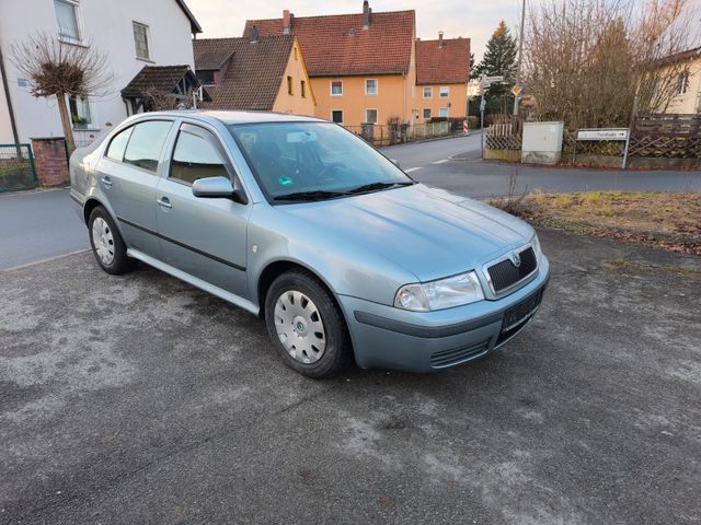 Skoda Octavia 1.6 Style TÜV Neu Klima Zahnriemen Neu