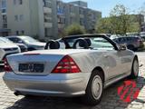Mercedes-Benz SLK 200 Roadster Kompressor  2. BESITZ KLIMA LED - Mercedes-Benz SLK 200 Gebrauchtwagen in Berlin