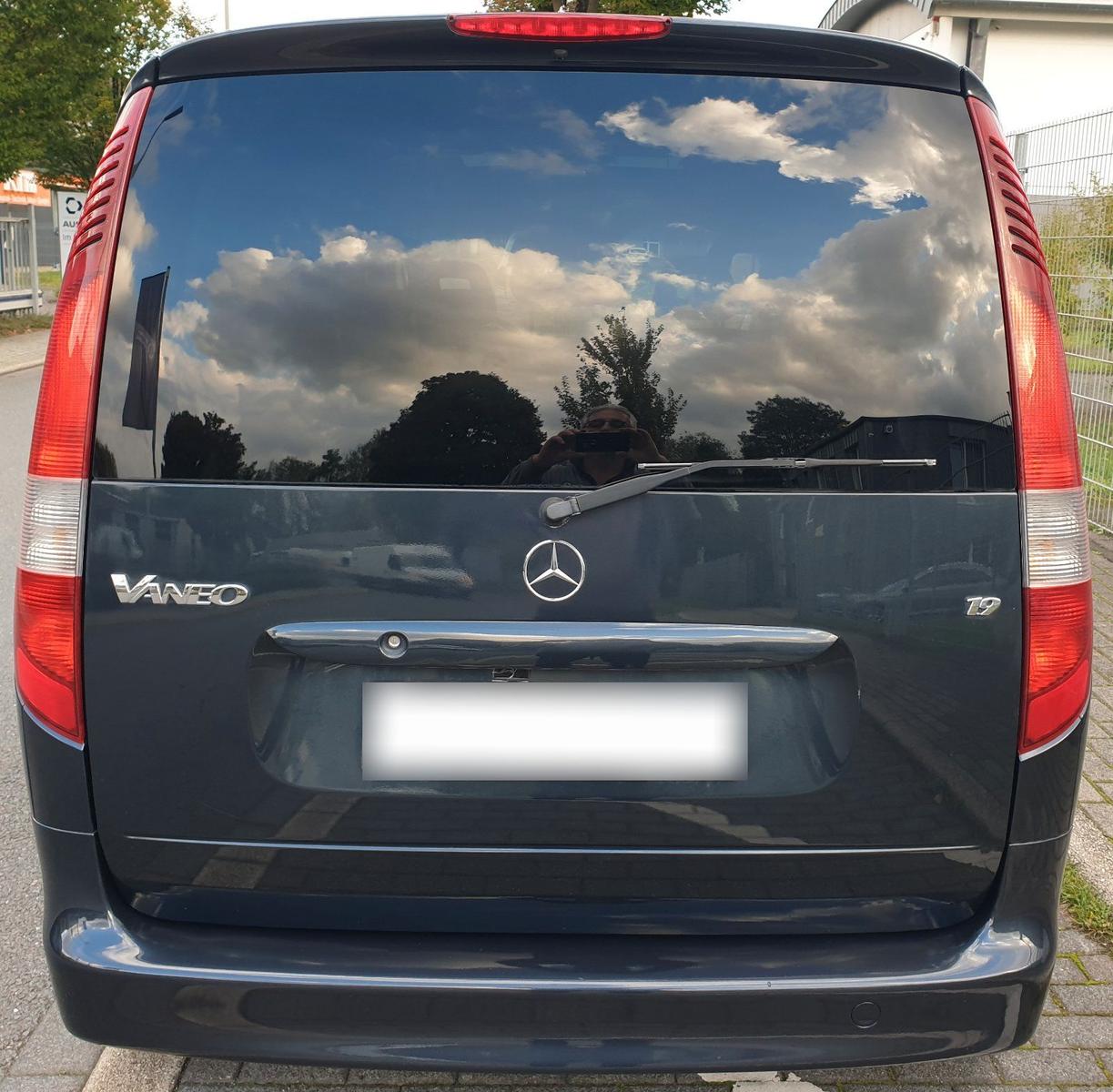 Mercedes-Benz Vaneo 2004 — photo 9