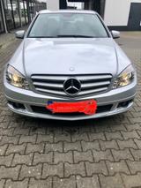 Mercedes-Benz C 180 CGI BlueEFFICIENCY Autom. -