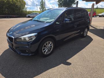 BMW 218 - 4