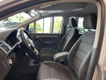 Volkswagen Touran Comfortline *7.SITZER*TEMPOMAT*KLIMA*AHK*