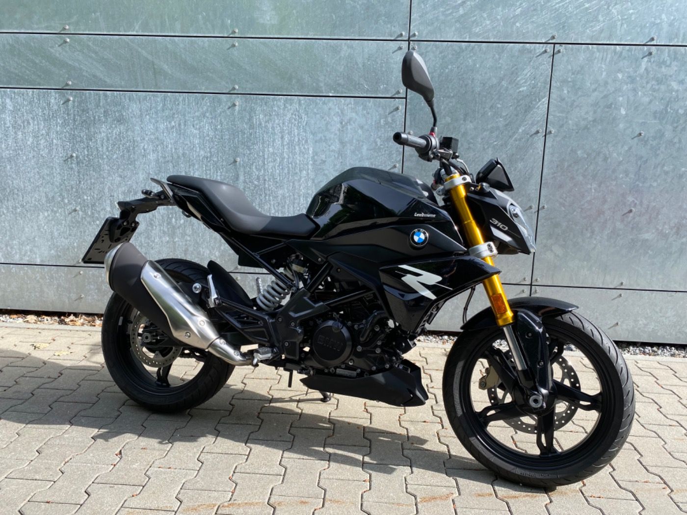 Fahrzeugabbildung BMW G 310 R