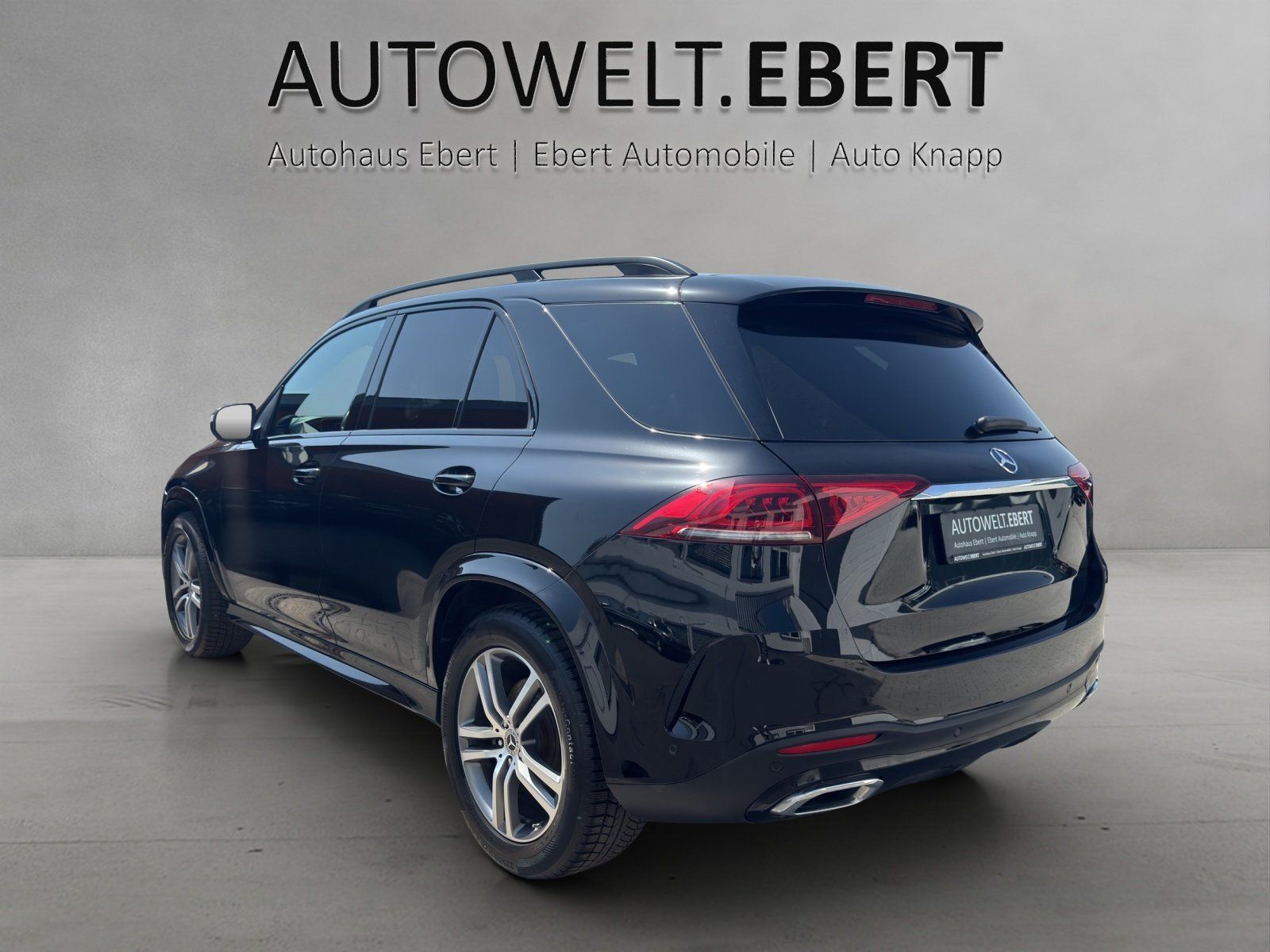 Fahrzeugabbildung Mercedes-Benz GLE400d AMG Pano AIRMATIC Standh AHK 7-Sitz Memo