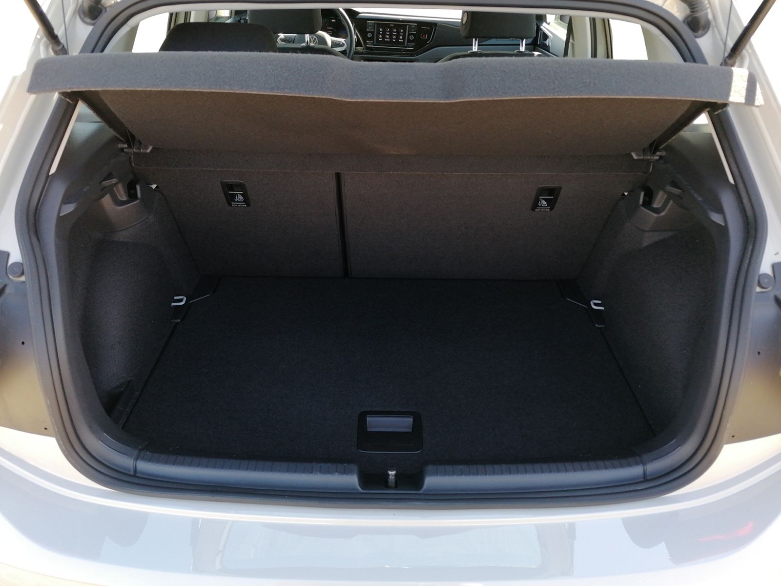 Polo 1.0 LED+SHZ+APP+PDC+LANE-ASSIST