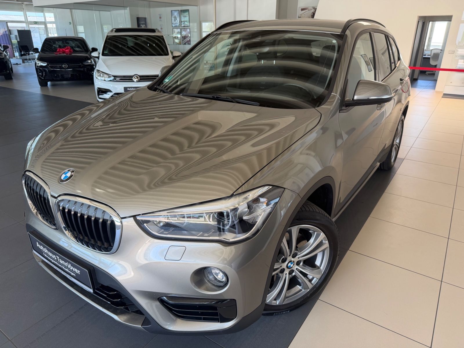 BMW X1 xDrive 20 d Sport Line/Finanzierung Möglich