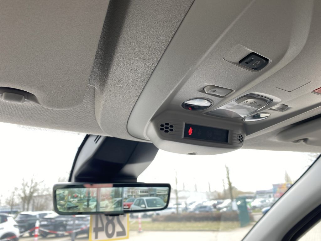 Fahrzeugabbildung Citroën Berlingo 1.5 Diesel 100 M XTR *Navi*Cam*3 Sitze*