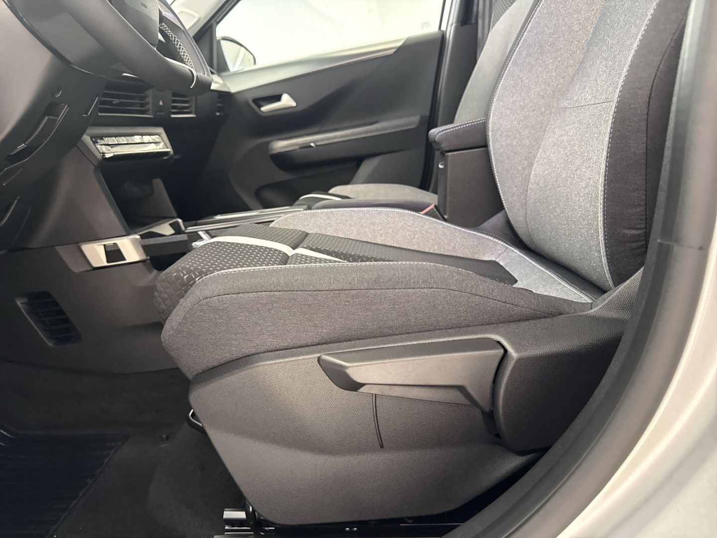 Opel Frontera - Bild 16